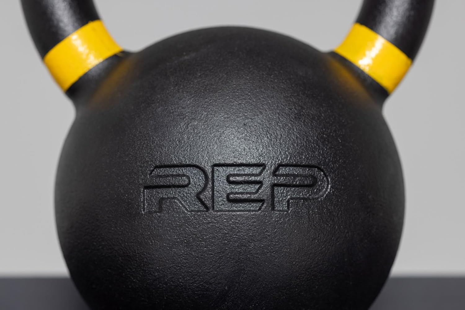 ชุดเคตเทิลเบลเหล็กหล่อและแบบเด - Kettlebell บทวิจารณ์และราคา