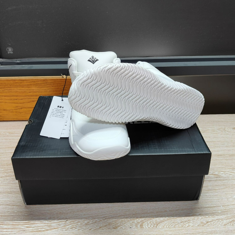 รองเท้ายกน้ำหนักแบรนด์คลาสสิกส - Weightlifting Shoes บทวิจารณ์และราคา